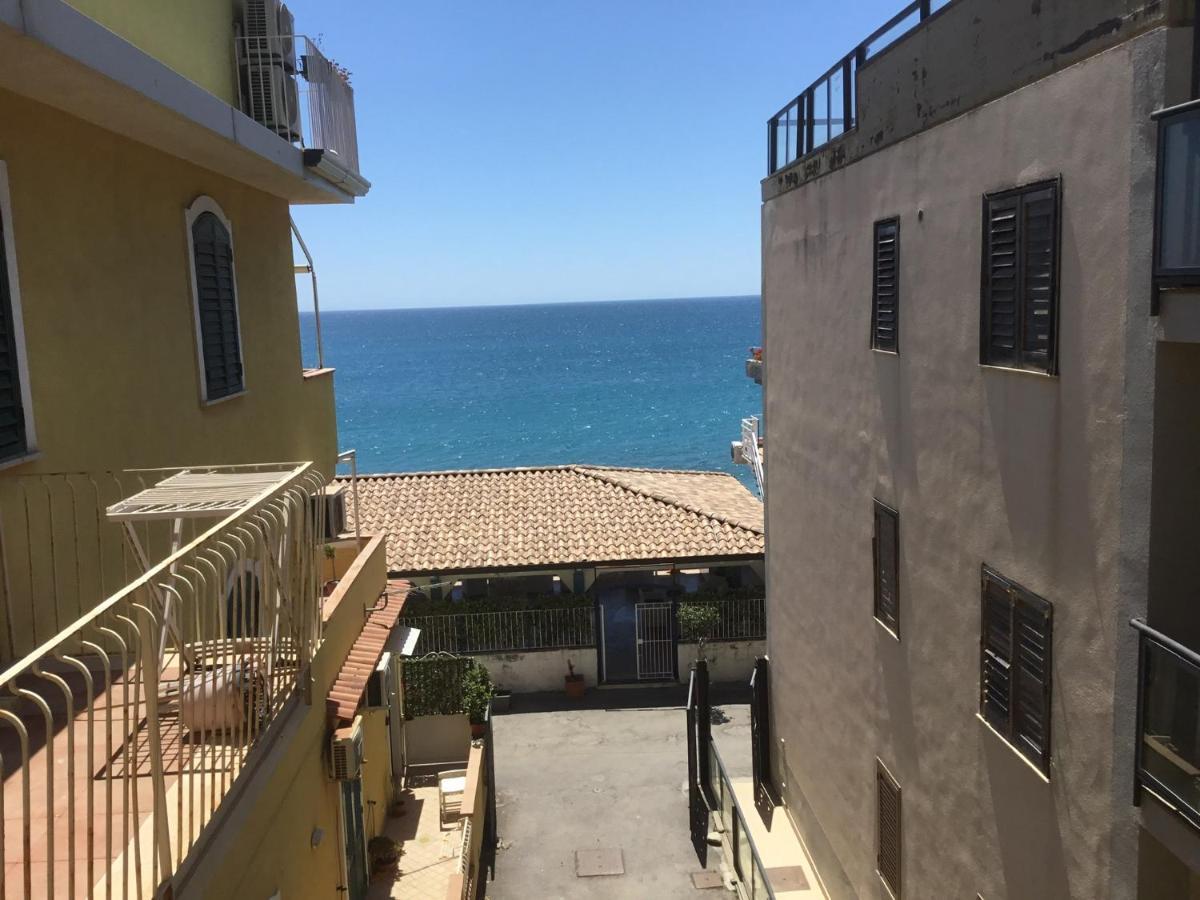 Апартаменты Taormina Stationhouse Экстерьер фото