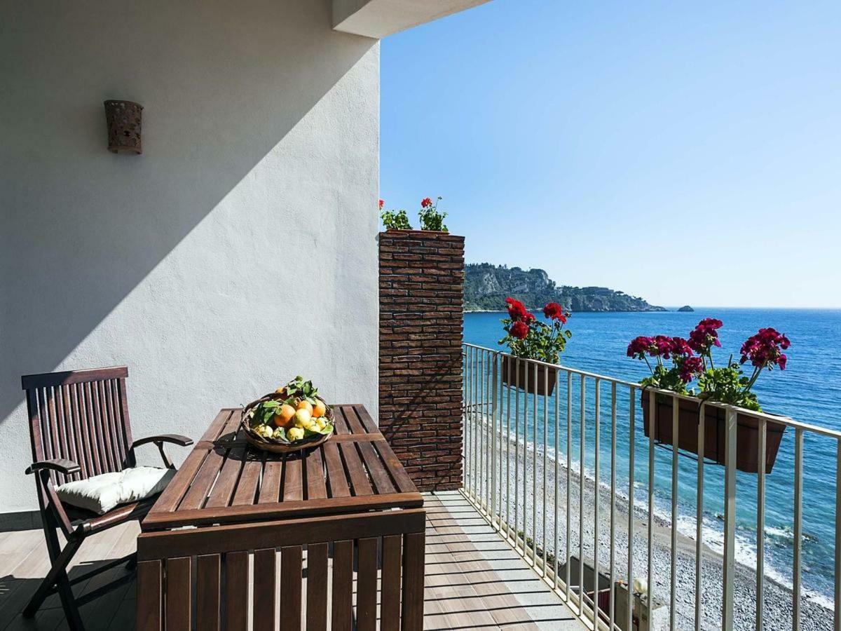 Апартаменты Taormina Stationhouse Экстерьер фото